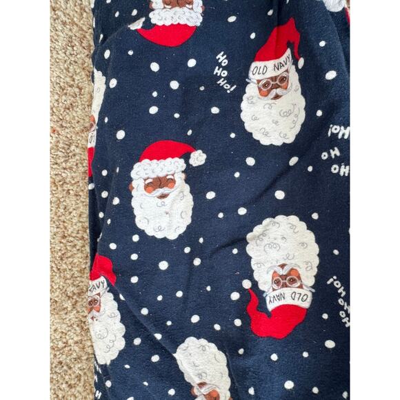 Old Navy Men's PJ Pants Christmas Santa Theme; size Medium - Picture 4 of 5